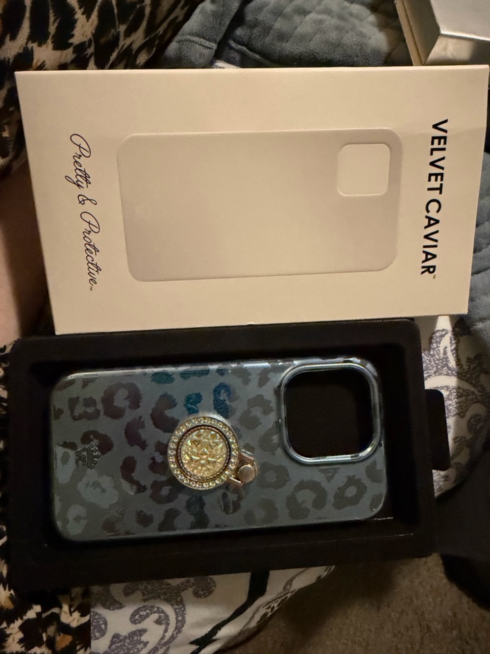 Velvet Caviar Blue Leopard Grip Ring IPhone 15 Pro Case